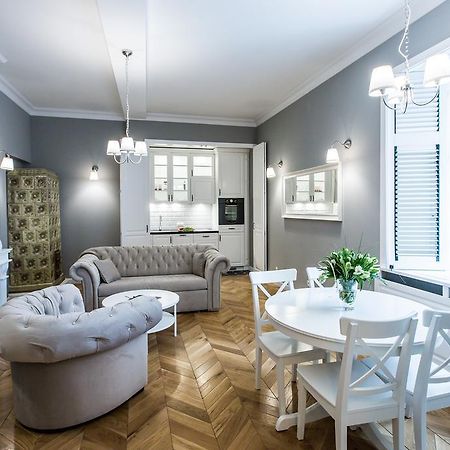 Poznanska Metro Centrum Apartment ワルシャワ エクステリア 写真