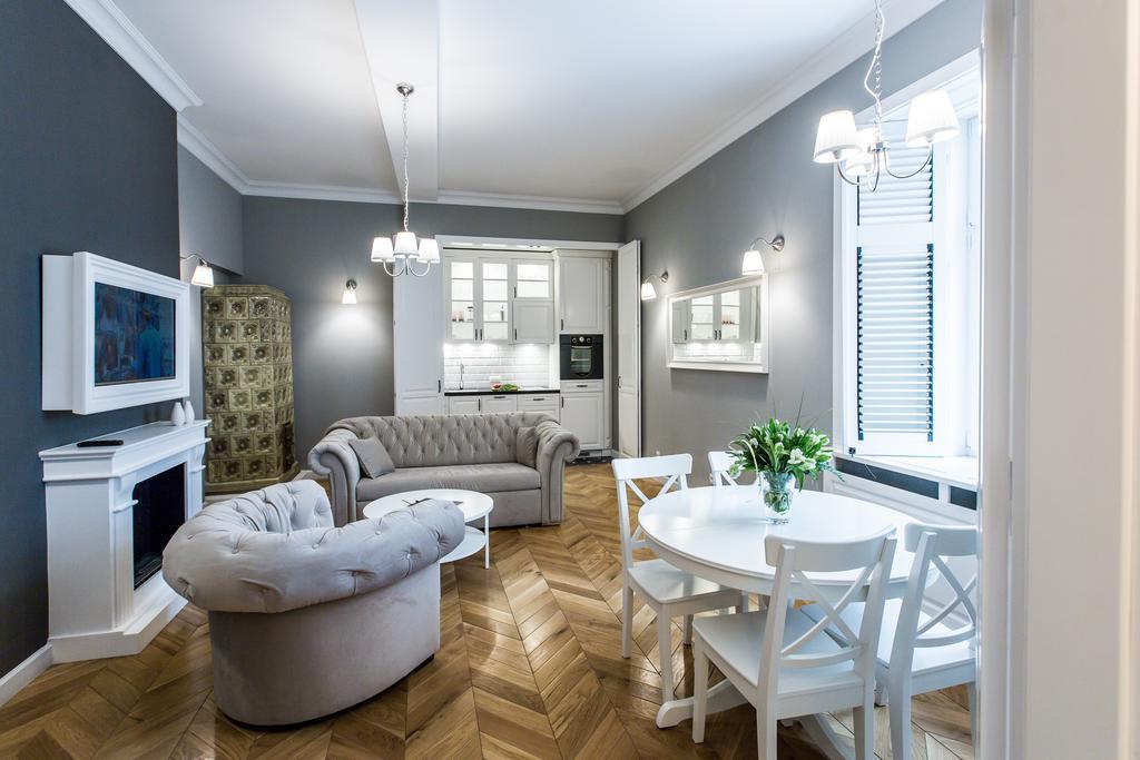 Poznanska Metro Centrum Apartment ワルシャワ エクステリア 写真